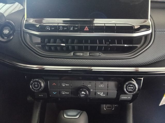2026 Jeep Compass Latitude - 23054548 - 29