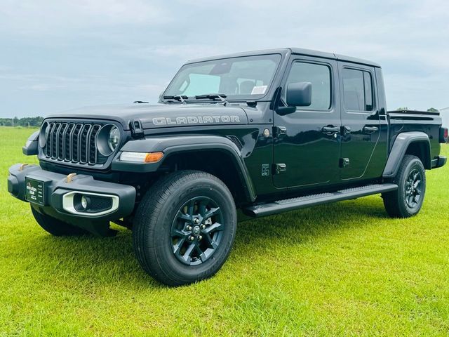 2026 Jeep Gladiator 85th Anniversary Edition 4x4 - 23032907 - 1