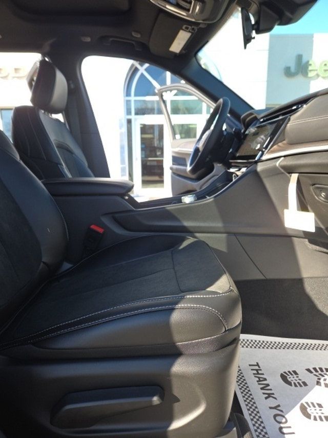 2026 Jeep Grand Cherokee Altitude 4x4 - 22966465 - 12