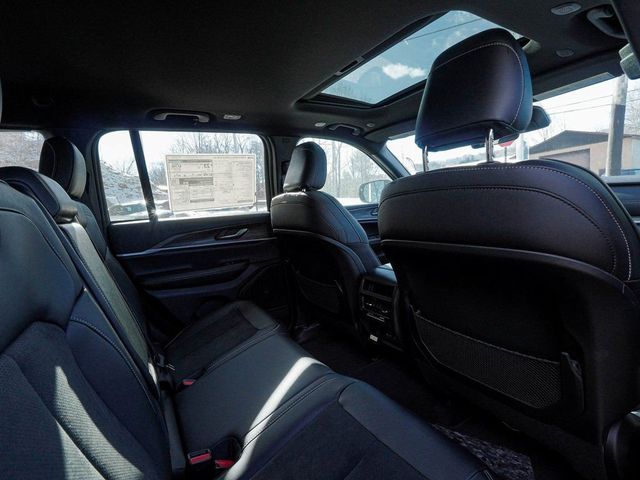 2026 Jeep Grand Cherokee LAREDO 4X4 - 23077150 - 36