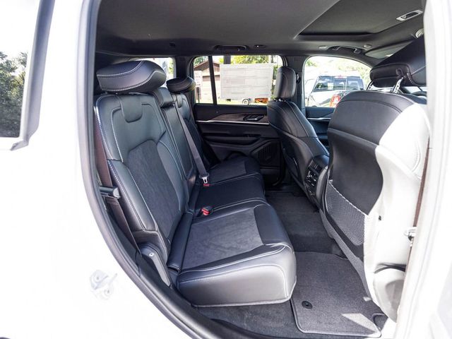 2026 Jeep Grand Cherokee LAREDO ALTITUDE 4X4 - 23077444 - 28