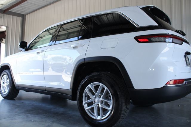 2026 Jeep Grand Cherokee Laredo X 4x2 - 23032903 - 3