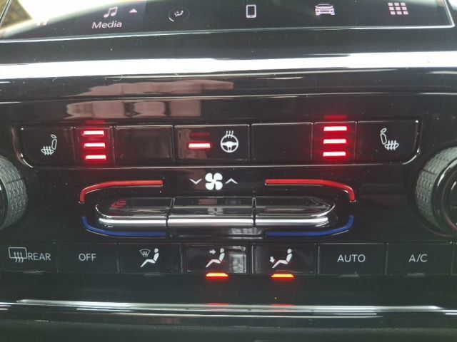 2026 Jeep Grand Cherokee LAREDO X 4X4 - 23076277 - 21