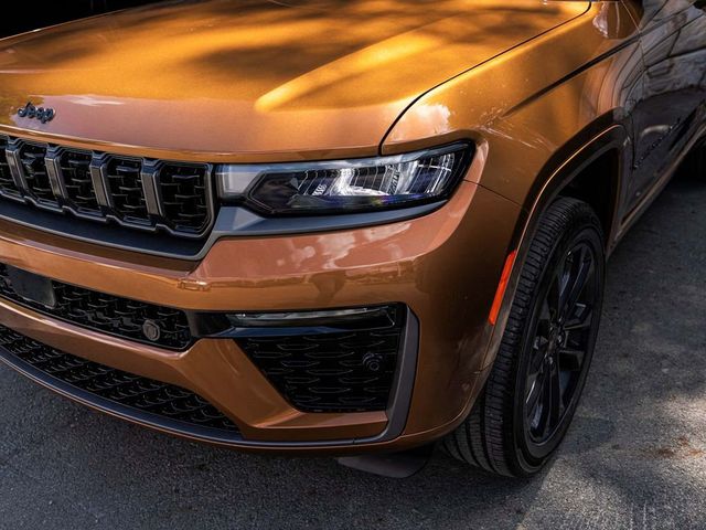 2026 Jeep Grand Cherokee L LIMITED RESERVE 4X4 - 23077615 - 29