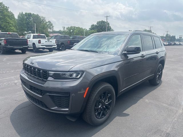 2026 Jeep Grand Cherokee L Laredo Altitude 4x4 - 23020668 - 3