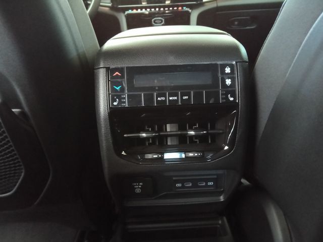 2026 Jeep Grand Cherokee L Limited 4x2 - 23067437 - 32