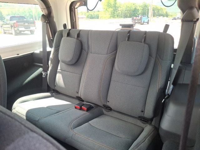 2026 Jeep Wrangler 2-DOOR SPORT S - 23077109 - 26