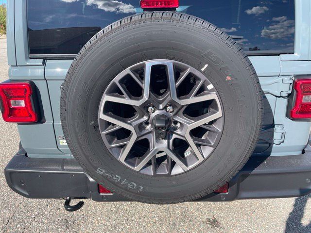 2026 Jeep Wrangler 4-DOOR SAHARA - 23076666 - 19