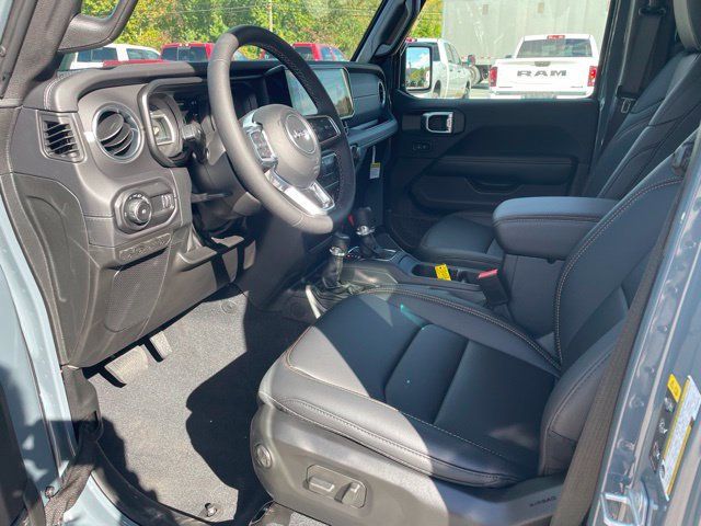 2026 Jeep Wrangler 4-DOOR SAHARA - 23076666 - 8