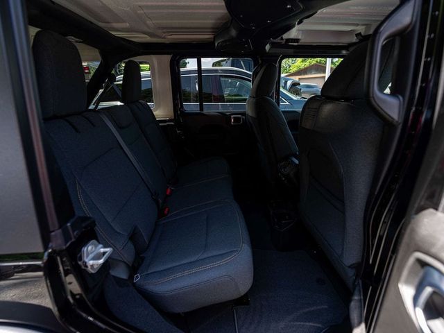 2026 Jeep Wrangler 4-DOOR SPORT - 23076457 - 24