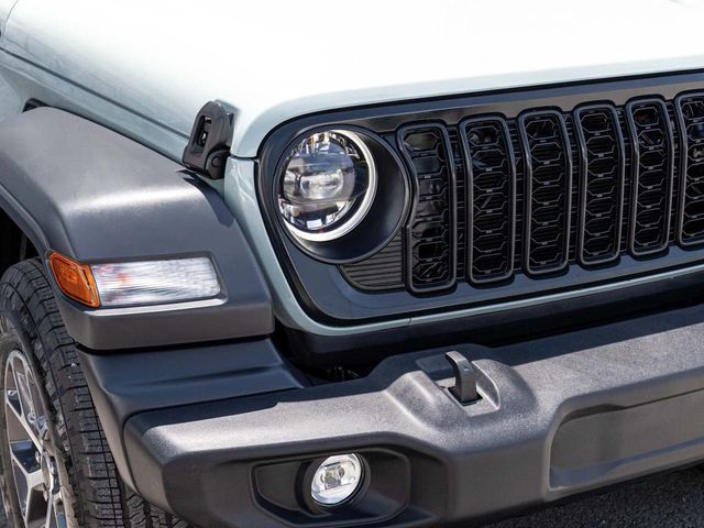 2026 Jeep Wrangler 4-DOOR SPORT - 23076886 - 32