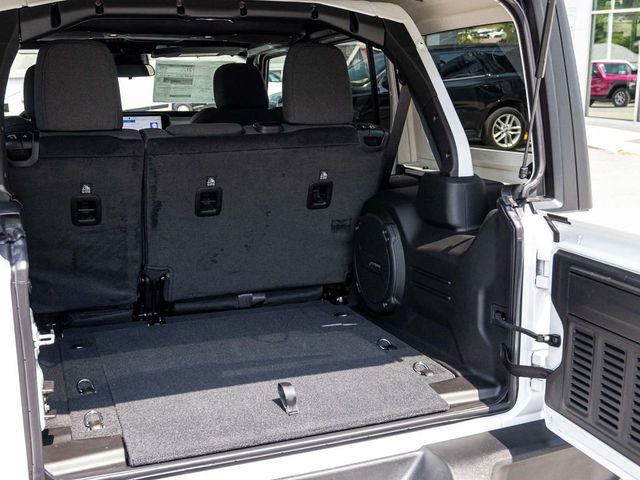 2026 Jeep Wrangler 4-DOOR SPORT S - 23076501 - 29