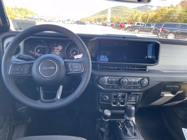 2026 Jeep Wrangler 4-DOOR SPORT S - 23076977 - 11