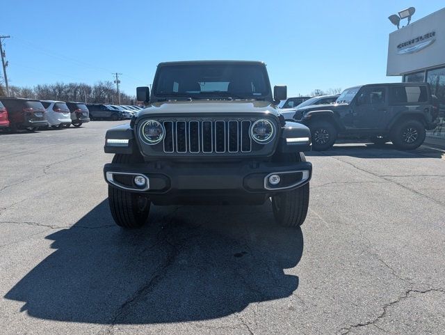 2026 Jeep Wrangler Sahara 4 Door 4x4 - 22987229 - 2