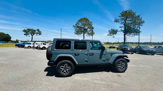 2026 Jeep Wrangler Sahara 4 Door 4x4 - 23019978 - 6