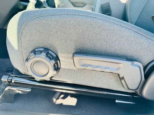 2026 Jeep Wrangler Sport - 23019972 - 10