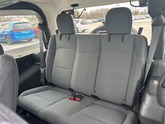 2026 Jeep Wrangler Willys 2 Door 4x4 - 22977566 - 8