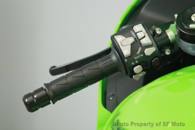 2026 Kawasaki Ninja ZX-10R ABS Liter-Class Leader! - 23000990 - 8