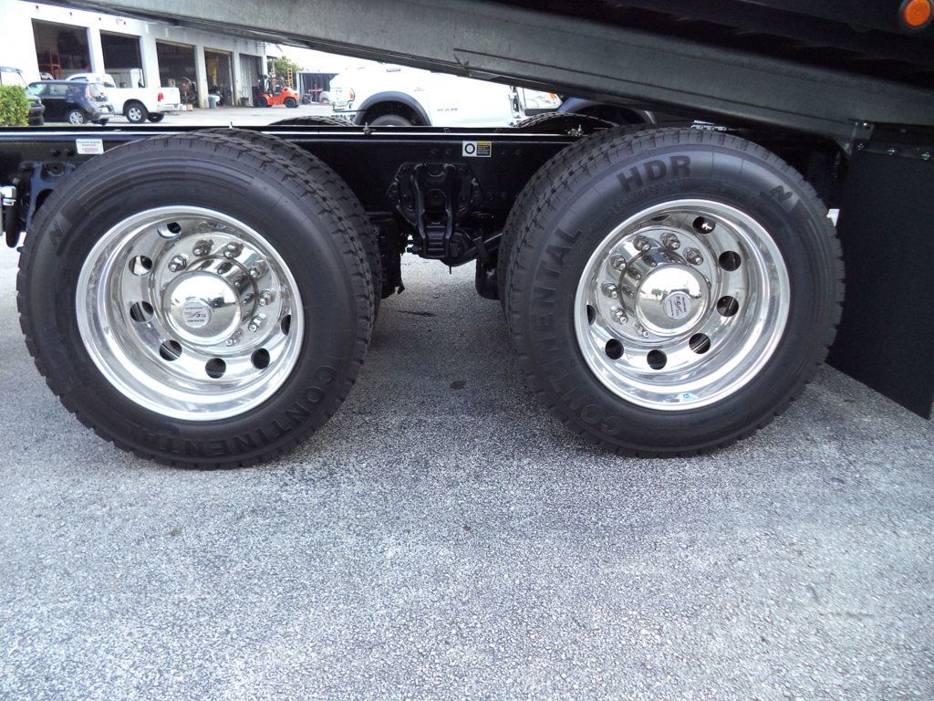 2026 Kenworth T880 With Jerr-Dan 28ft 15 Ton Industrial Carriers Wood Deck - 22904760 - 22