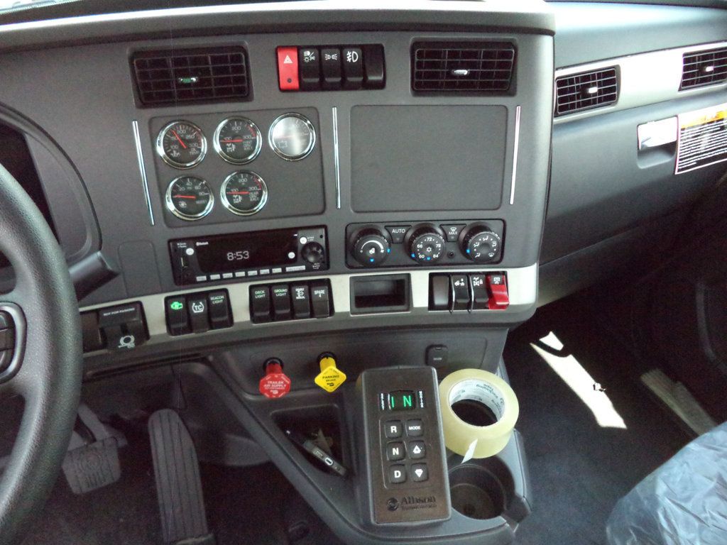 2026 Kenworth T880 With Jerr-Dan 28ft 15 Ton Industrial Carriers Wood Deck - 22904760 - 54
