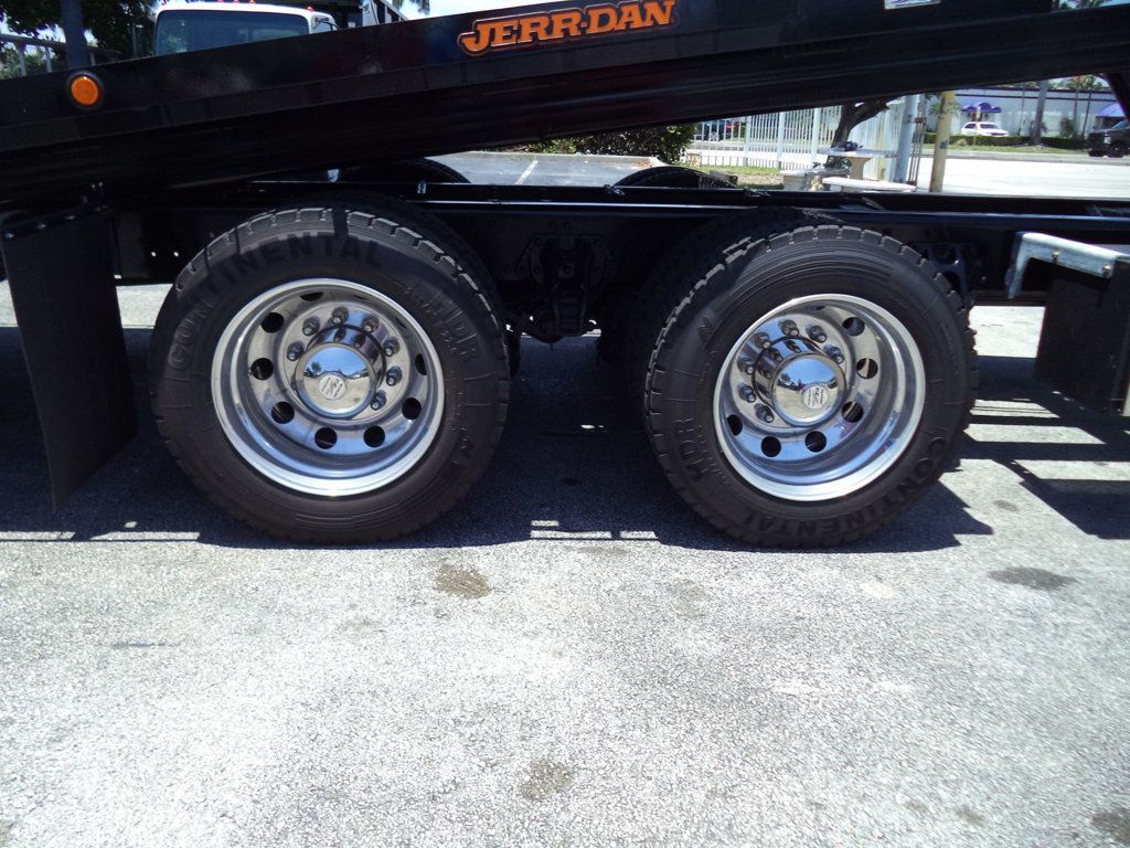 2026 Kenworth T880 With Jerr-Dan 28ft 15 Ton Industrial Carriers Wood Deck - 22851447 - 17