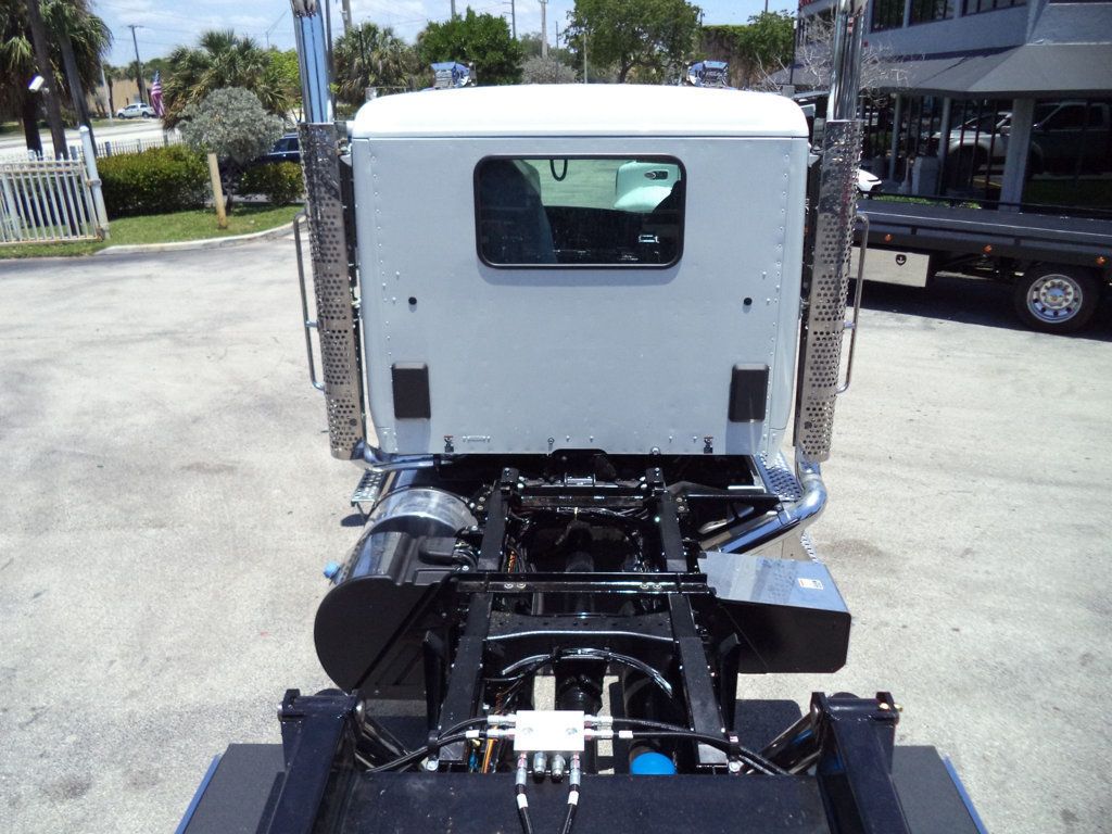 2026 Kenworth T880 With Jerr-Dan 28ft 15 Ton Industrial Carriers Wood Deck - 22851447 - 33