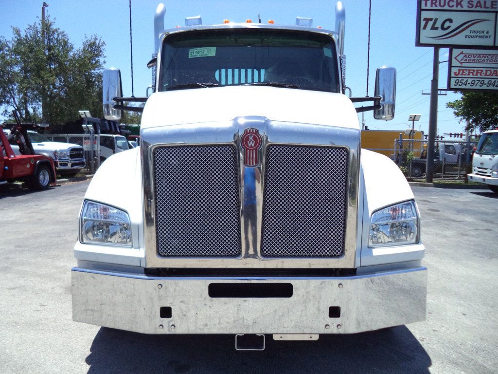 2026 Kenworth T880 With Jerr-Dan 28ft 15 Ton Industrial Carriers Wood Deck - 22851447 - 4