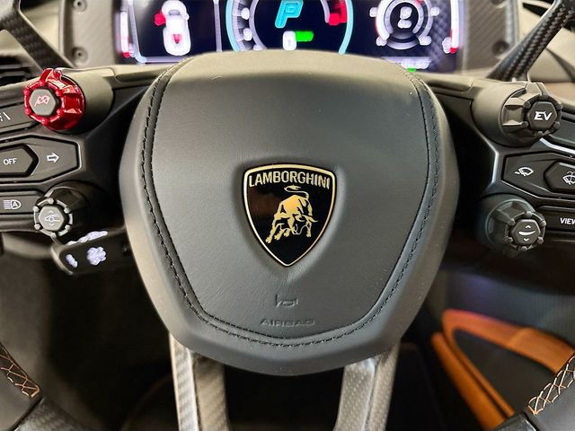 2026 Lamborghini Revuelto Coupe - 23014339 - 21