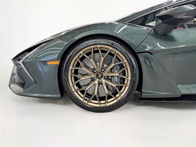 2026 Lamborghini Revuelto Coupe - 23014339 - 32