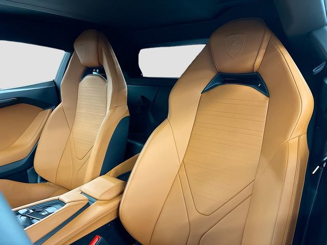 2026 Lamborghini Revuelto Coupe - 23032736 - 13