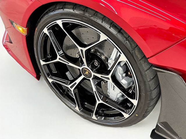 2026 Lamborghini Revuelto Coupe - 23032736 - 27