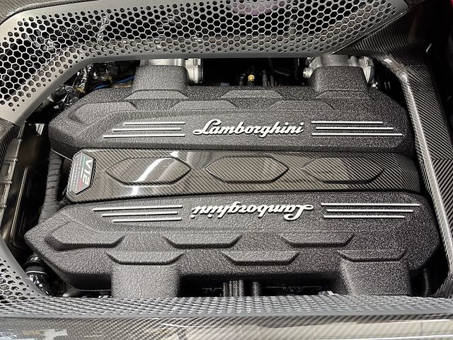 2026 Lamborghini Revuelto Coupe - 23032736 - 30