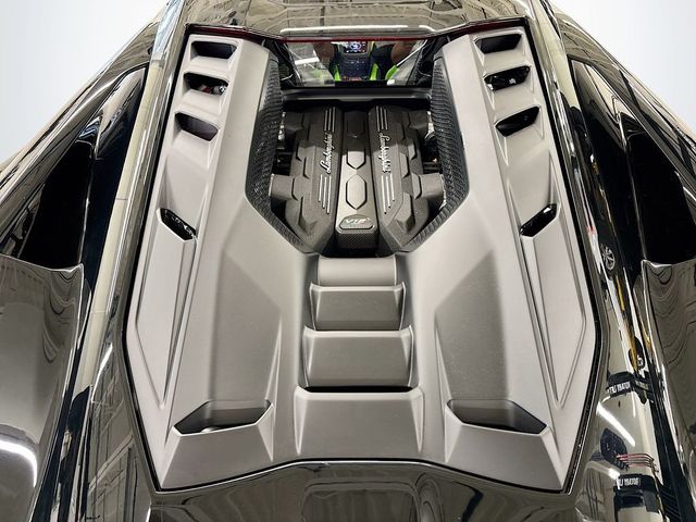 2026 Lamborghini Revuelto Coupe - 23060284 - 17