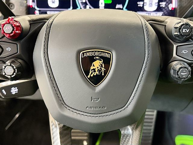 2026 Lamborghini Revuelto Coupe - 23060284 - 18