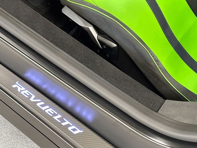 2026 Lamborghini Revuelto Coupe - 23060284 - 24