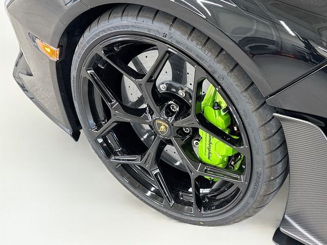 2026 Lamborghini Revuelto Coupe - 23060284 - 25