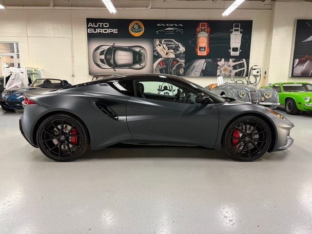 2026 Lotus Emira 1 of 60 Scura Edition - 23054975 - 3