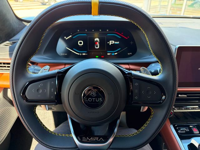 2026 Lotus Emira Turbo SE Coupe - 22934337 - 32