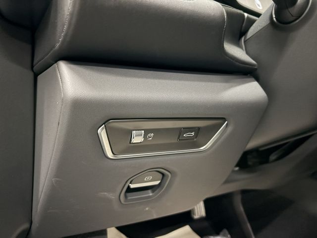 2026 Lotus Emira Turbo SE Coupe - 22934360 - 31