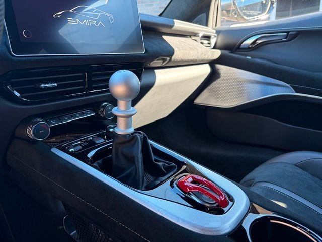 2026 Lotus Emira V6 SE Coupe - 22934636 - 24