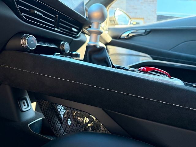 2026 Lotus Emira V6 SE Coupe - 22934636 - 25