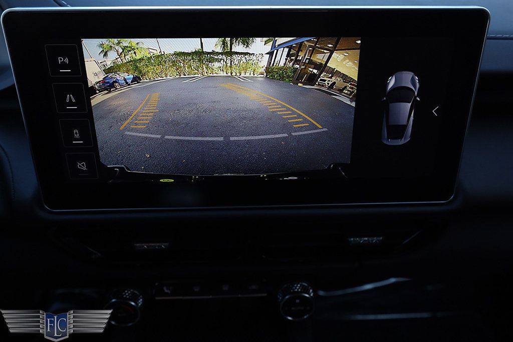 2026 Lotus Emira V6 SE Coupe - 22965399 - 28