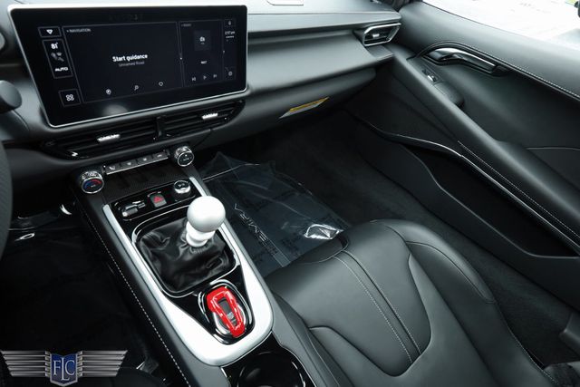 2026 Lotus Emira V6 SE Coupe - 22972339 - 19