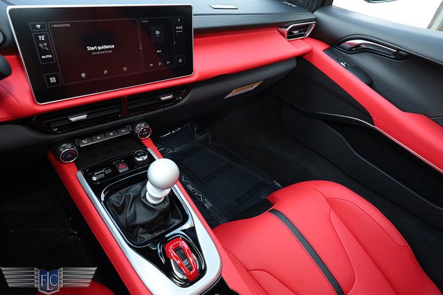 2026 Lotus Emira V6 SE Coupe - 22972349 - 17