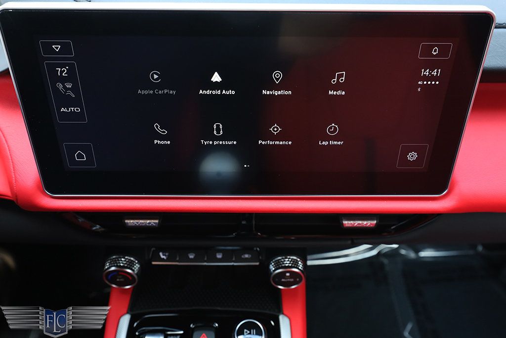 2026 Lotus Emira V6 SE Coupe - 22972349 - 19