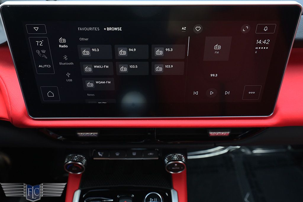 2026 Lotus Emira V6 SE Coupe - 22972349 - 20