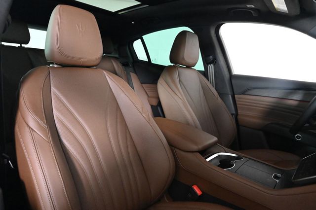2026 Maserati   - 22976459 - 14