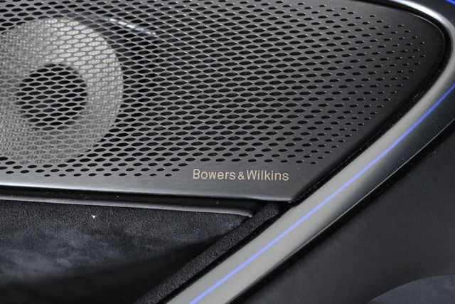 2026 McLaren Artura  - 22920775 - 16