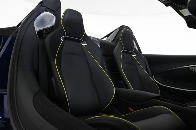 2026 McLaren Artura TechLux Spider - 22992412 - 16