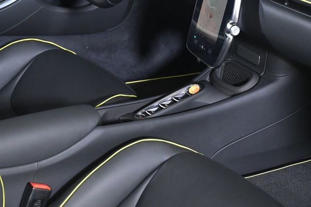 2026 McLaren Artura TechLux Spider - 22992412 - 22